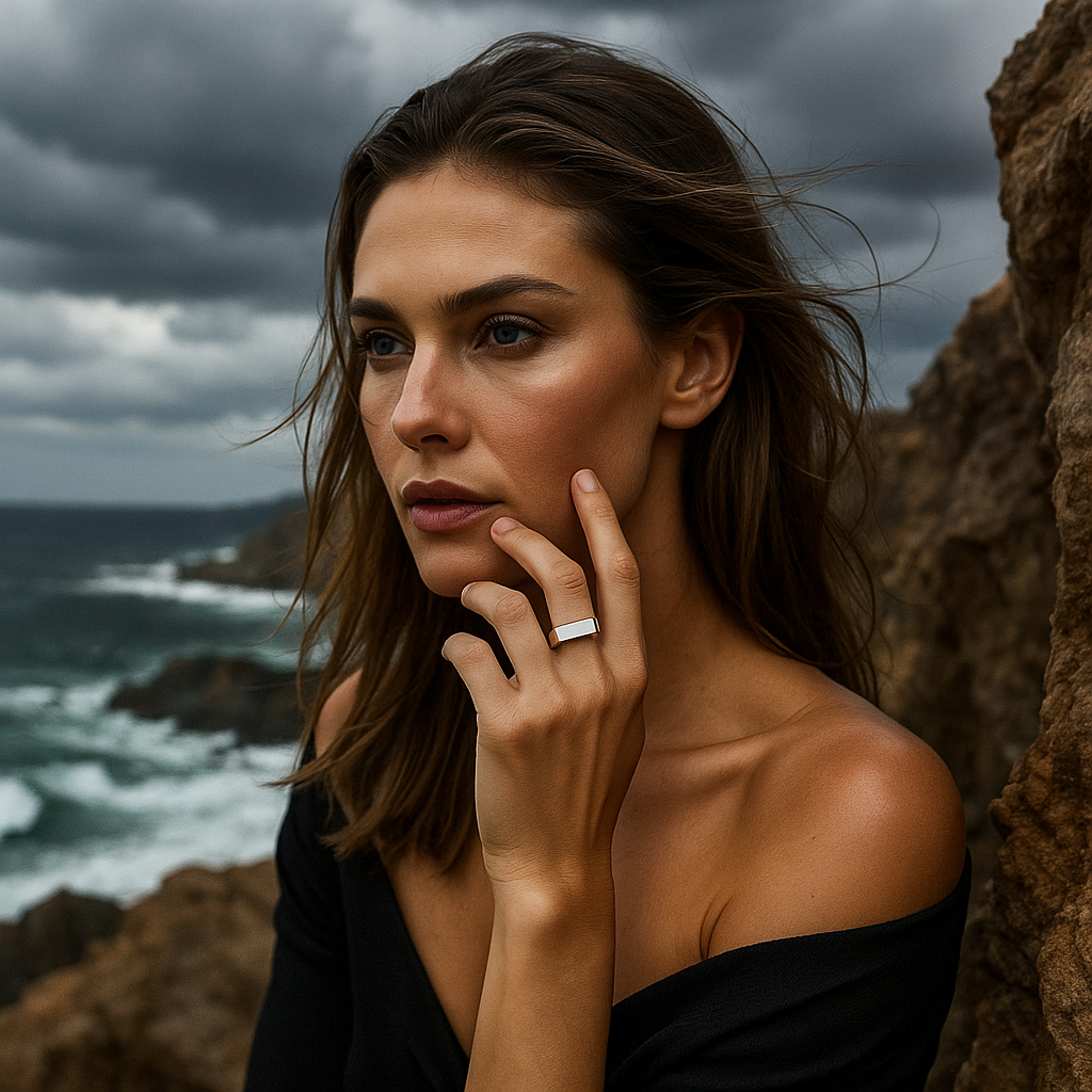Imani | Essential water line ring